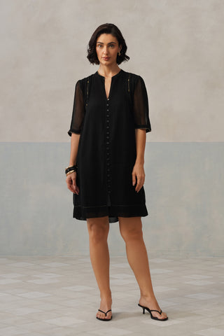 Traverse Button Down Dress