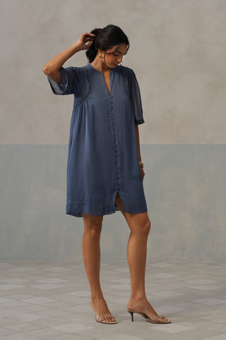 Traverse Button Down Dress