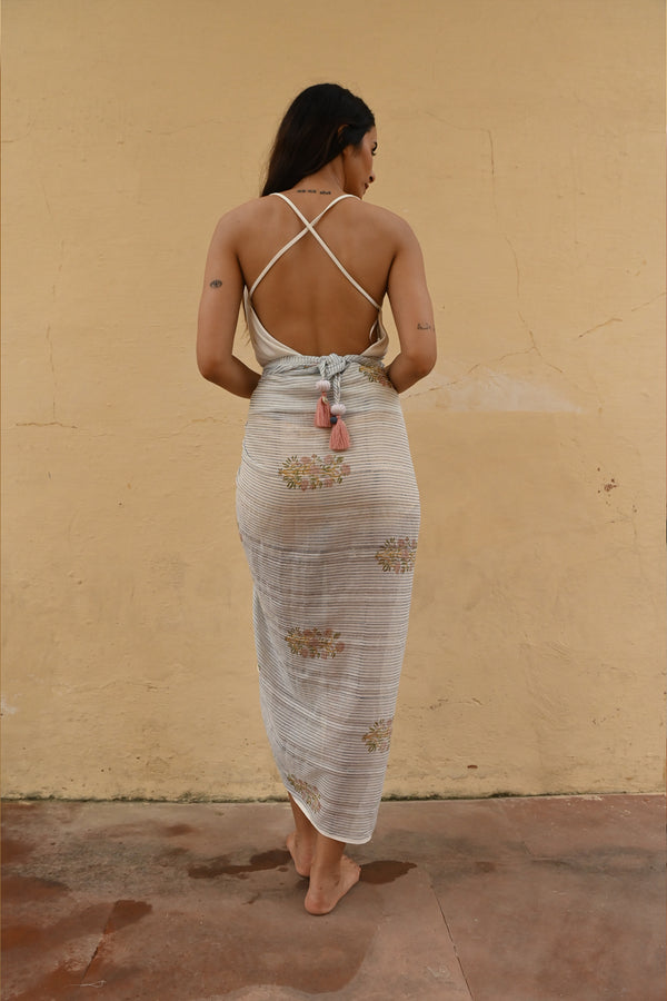 Selina Sarong
